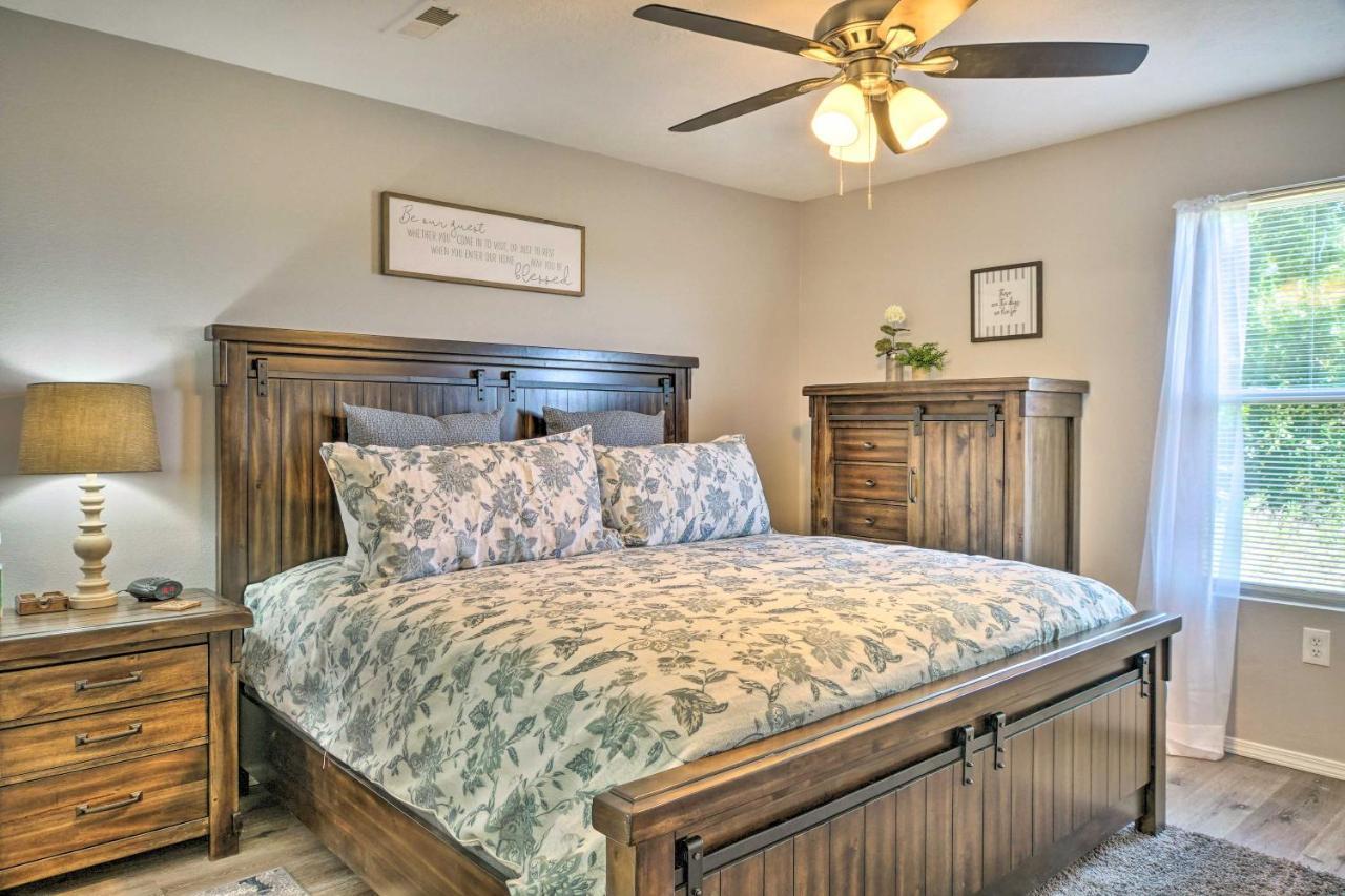 Cozy Condo With Pool Access, 5 Mi To Table Rock Lake Branson Exterior photo