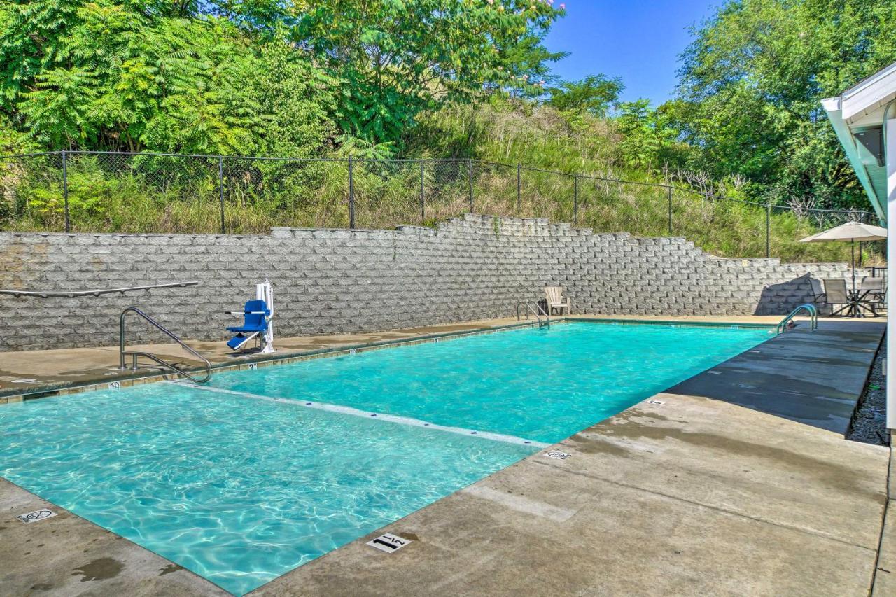 Cozy Condo With Pool Access, 5 Mi To Table Rock Lake Branson Exterior photo